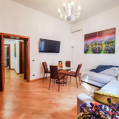 Karisma Suites Roma Esterno foto