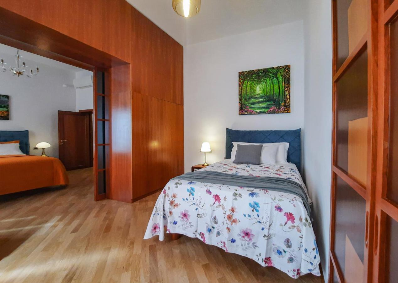 Karisma Suites Roma Esterno foto